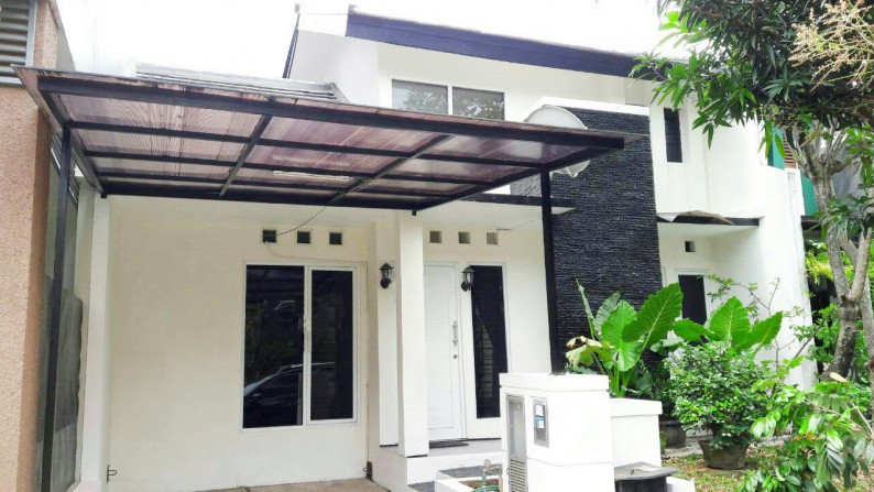 Rumah Nyaman di komplek Permata