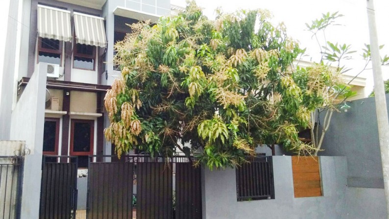 Rumah Nyaman dan Siap Huni di Kawasan Veteran, Jakarta Selatan