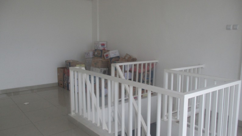 Dijual Ruko Fiorenza 3 Lantai - Citra Raya, Tangerang