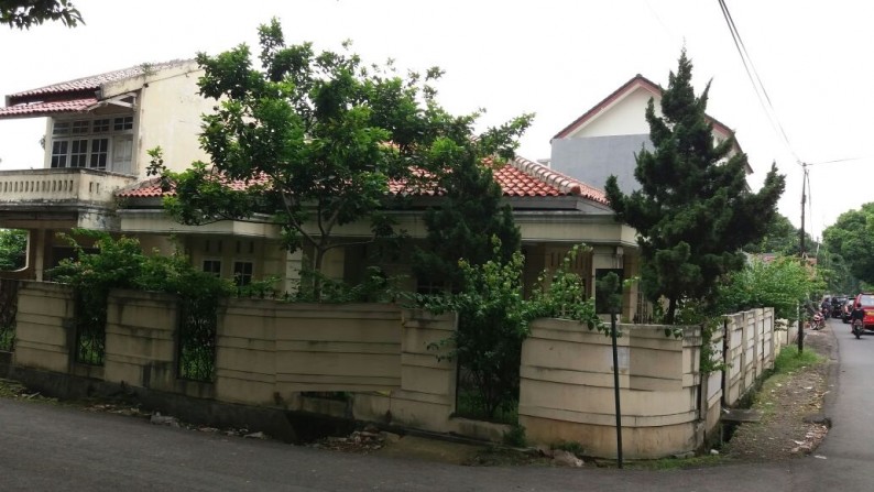 Rumah di Joglo Jakarta Barat