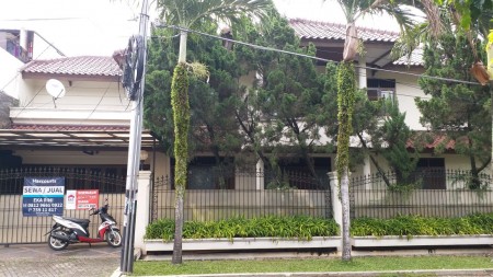 Rumah Disewakan nyaman, aman dan siap huni di daerah Tanah Kusir Jakarta Selatan