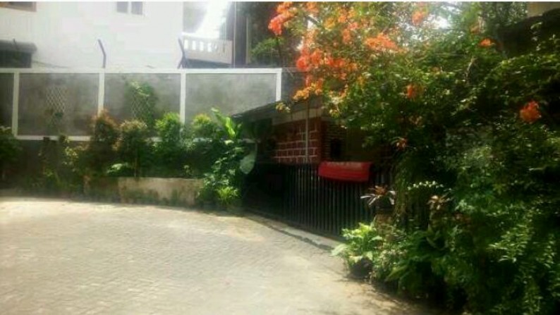 Rumah siap huni di Bintaro Jaya 4