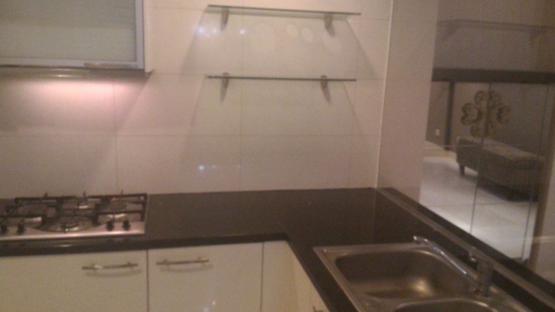 Sewa Apartemen Somerset 3 Bedrooms