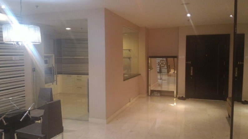 Sewa Apartemen Somerset 3 Bedrooms