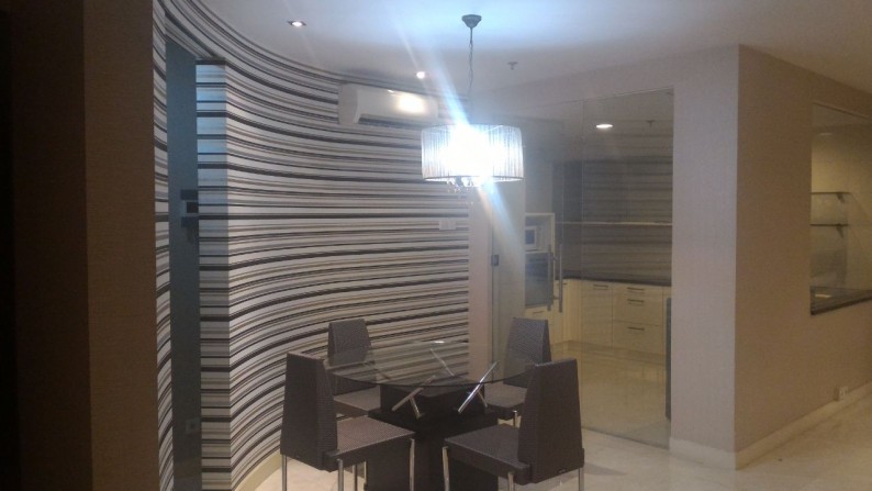 Sewa Apartemen Somerset 3 Bedrooms