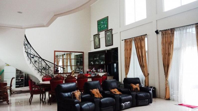 Luxury Home di Kawasab Tebet Timur, Jakarta Selatan