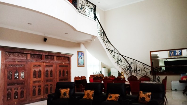 Luxury Home di Kawasab Tebet Timur, Jakarta Selatan