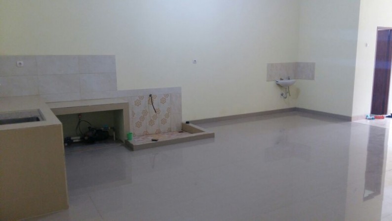 Dijual Rumah di Jl. Palem Merah - Palem Semi, Karawaci