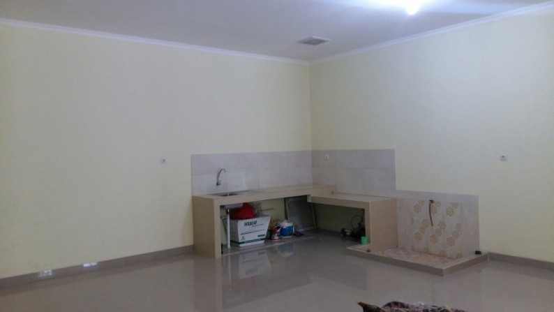 Dijual Rumah di Jl. Palem Merah - Palem Semi, Karawaci