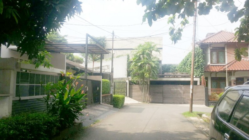 Rumah Nyaman dan Siap Huni di kawasan BIntaro Sektor 1, Jakarta Selatan