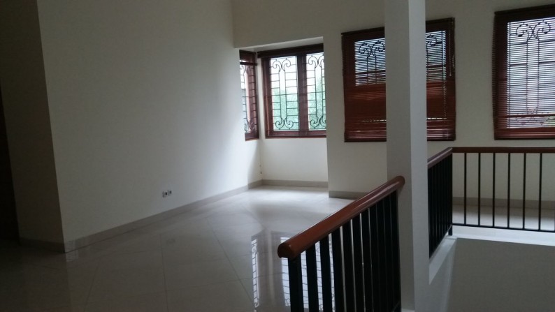 Rumah di jln Adyaksa, Lebak Bulus, Jakarta Selatan