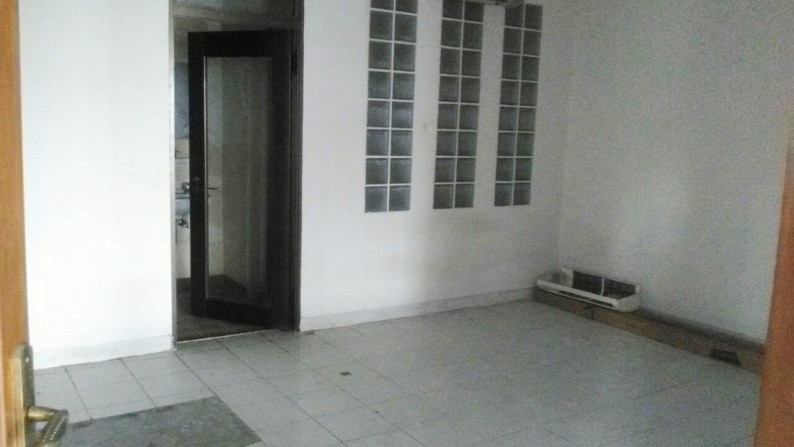 Dijual Ruko Strategis Di Tanjung Barat Indah, Jakarta Selatan