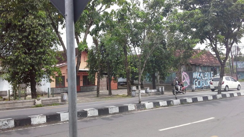 Tanah di kota Yogyakarta.