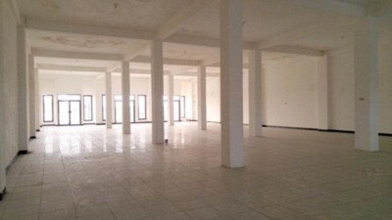 Gedung di Kendangsari Industri bisa untuk Kantor / Showroom / Ruko / Resto / Klinik dsb, Lokasi Strategis, Siap Pakai - TAN -