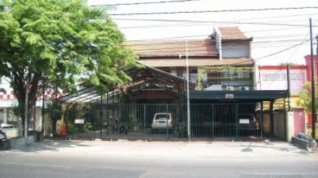 Rumah Usaha di Raya Jemursari, Nol Jalan Raya, cocok untuk usaha / Kantor / Resto / Klinik / Showroom dsb