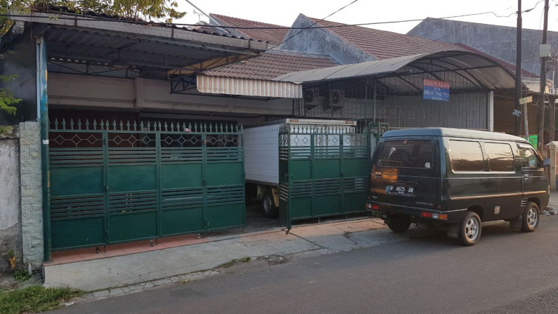 Rumah di sewakan dekat dengan Mall Arion di Rawamangun, Jakarta Timur,