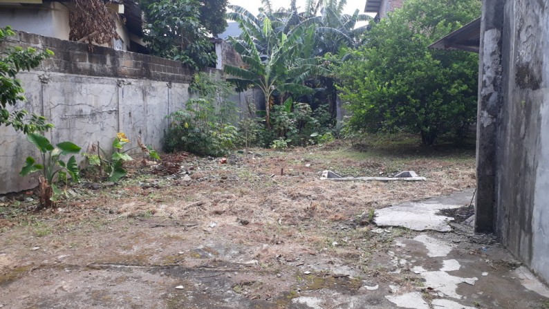 Dijual Rumah tua siap bongkar di Komplek Perhubungan Rawamangun, Jakarta Timur