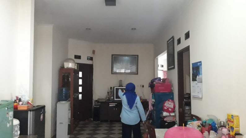 Dijual rumah asri siam huni di Menteng Dalam Tebet Jakarta Selatan