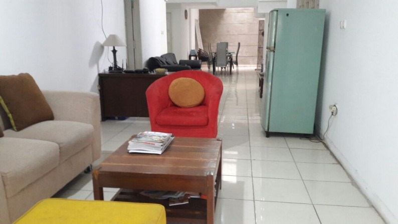 Rumah Bagus Furnished Di Bintaro Sektor 1