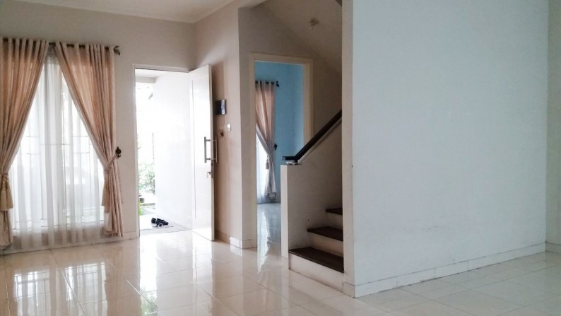 Rumah Nyaman dan Siap Huni di kawasan Cluster Emerald, Bintaro