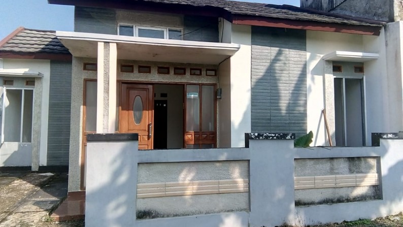 Rumah Elok Variasi Di Depok