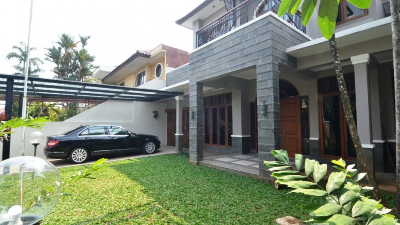 Rumah Bagus dan Terawat Didalam  Komplek Villa Delima, Lebak Bulus, Jaksel