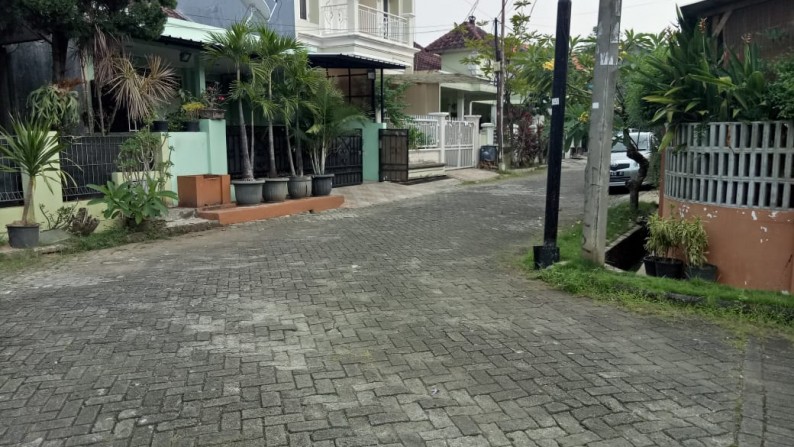 Rumah  Bagus,Dalam perumahan di Cipadu Tangerang Banten