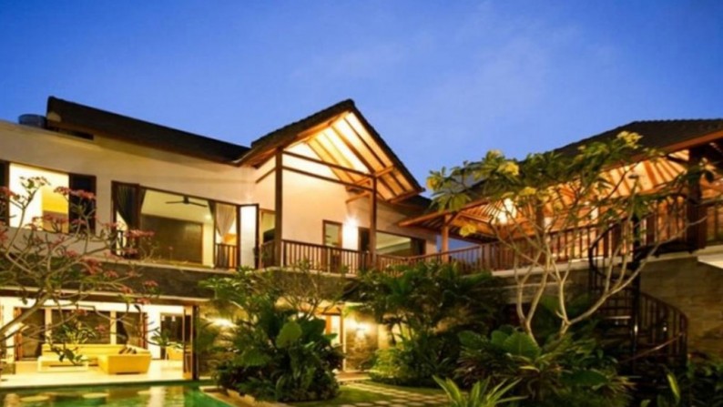 4 Bedroom Villa In Heart Seminyak