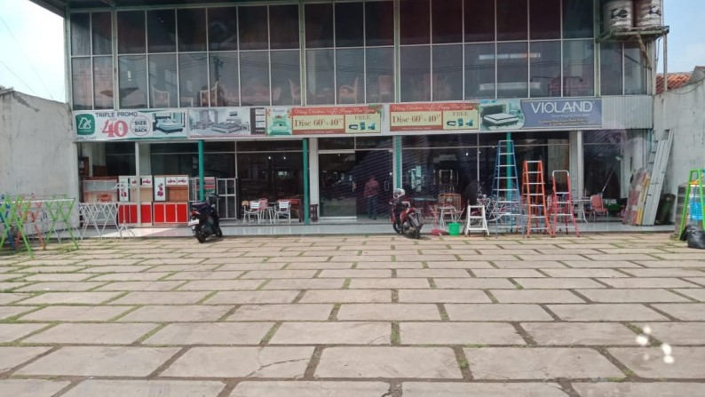 Dijual Ruang Usaha cocok untuk Resto,caffe, Showroom dll di Cirendeu Raya Ciputat