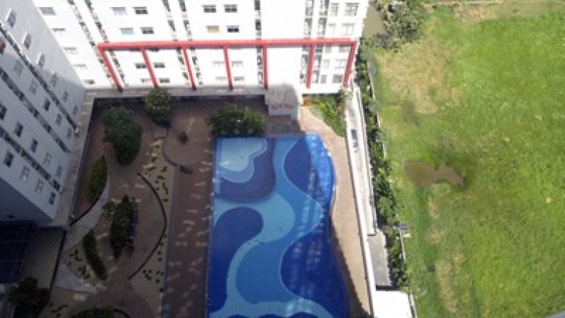 Apartemen di Gunawangsa Merr, Kosongan, Dekat Universitas, Semi Furnish, View Pool & City - NH -