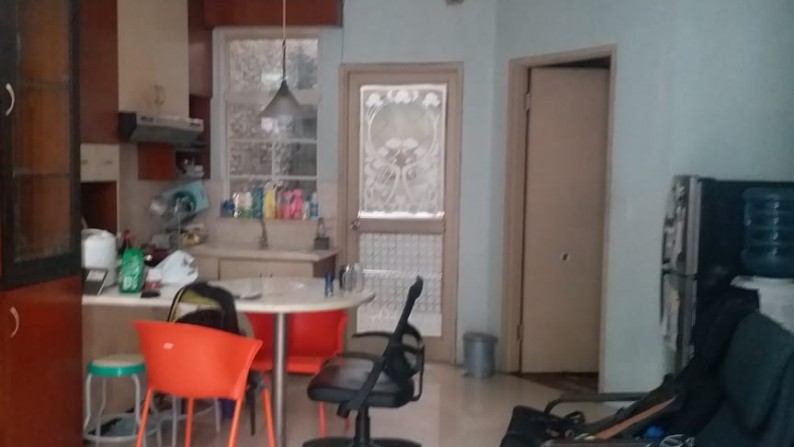 Dijual Townhouse di Taman Elok Lantai Dasar - Lippo Karawaci