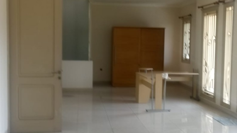 Dijual rumah idaman 3 lantai  kondisi sangat bagus bangun sendiri