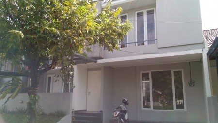 Hot Sale !! Rumah Bagus,siap huni di Kasuari Bintaro 9