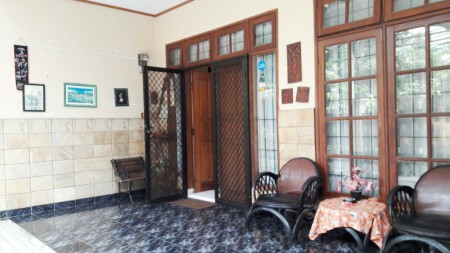 Di Jual Rumah strategis, di Villa Bintaro Indah, Tangerang Selatan