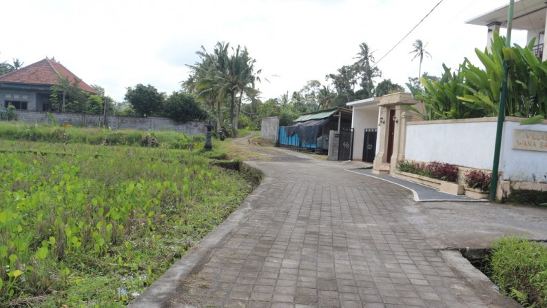 This 400 sq m of Freehold land For Sale Forest and Rice Field View just 8 minute from Ubud center (Jalan Raya Ubud)