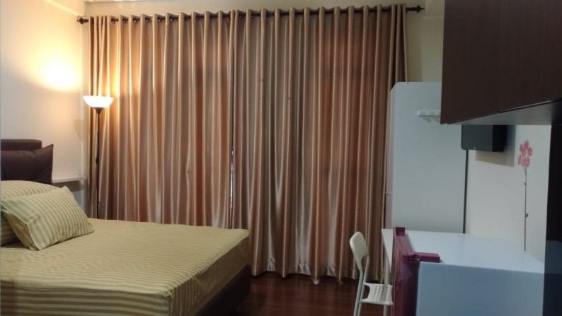 Disewakan Apartemen FF di Puri Orchard, Jakarta Barat