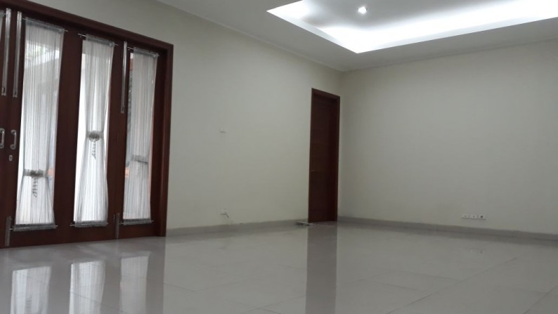 RUMAH MEWAH DI PERUM BALE HINGGIL RESIDENCE, NGAGLIK, SLEMAN