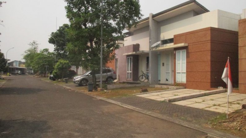 Dijual rumah 1 lt, jarang ada, area hidup, good invest, cocok juga untuk hunian, murah, strategis, siap huni.