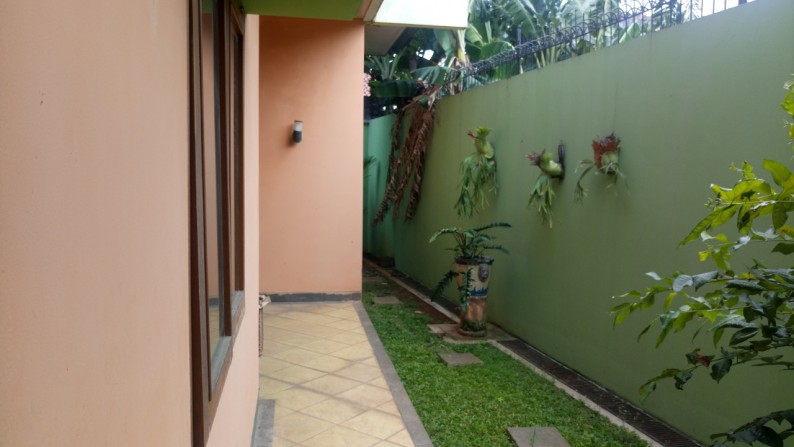 Dijual Rumah Asri Joglo