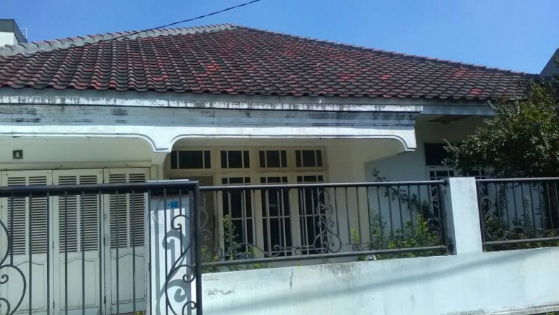 Rumah tua, lokasi bagus sekali