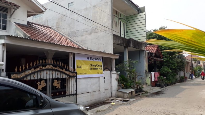 Dijual Rumah di Jl. Asahan Raya - Perum 2, Karawaci