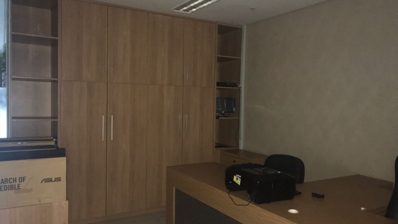 Sewa Office Space di Gandaria 8 Luas 300 meter