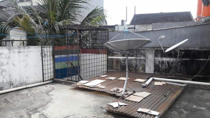 Rumah 2 Lantai Bagus Di Bintaro Jakarta Selatan