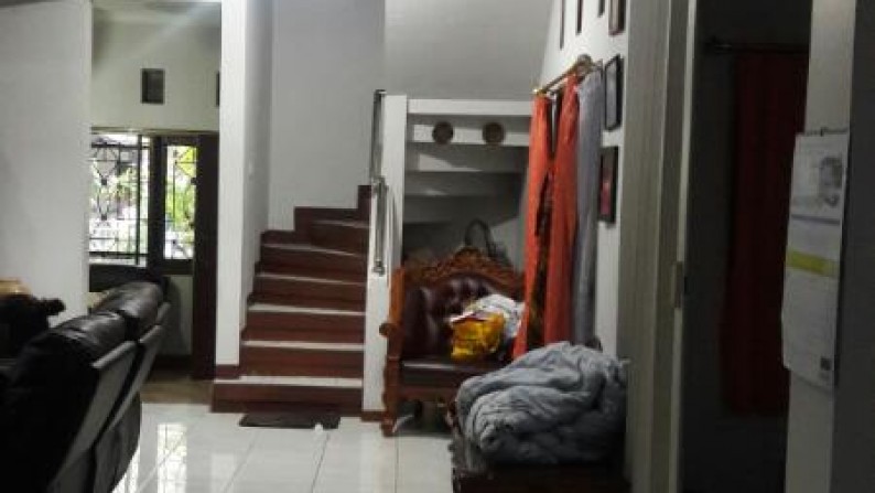 Rumah 2 Lantai Bagus Di Bintaro Jakarta Selatan