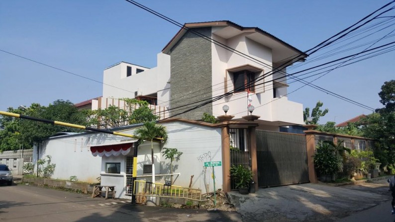 Dijual Rumah di daerah Meruya Utara, Jakarta Barat