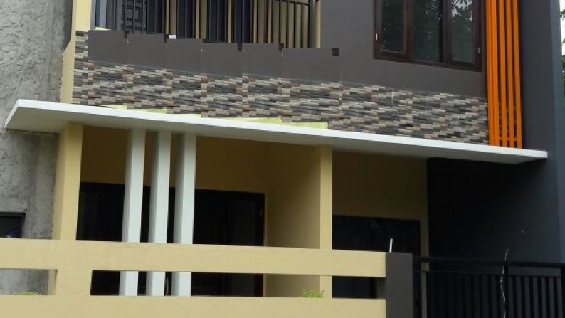 Rumah Brand New,minimalis di Cipadu Larangan