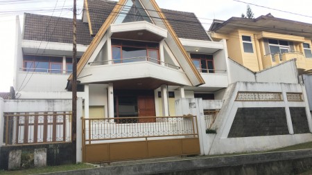 Dijual Rumah Cipaku