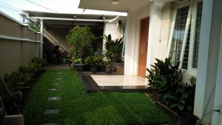 Dijual Rumah Jl Kesehatan III , Bintaro Jakarta Selatan