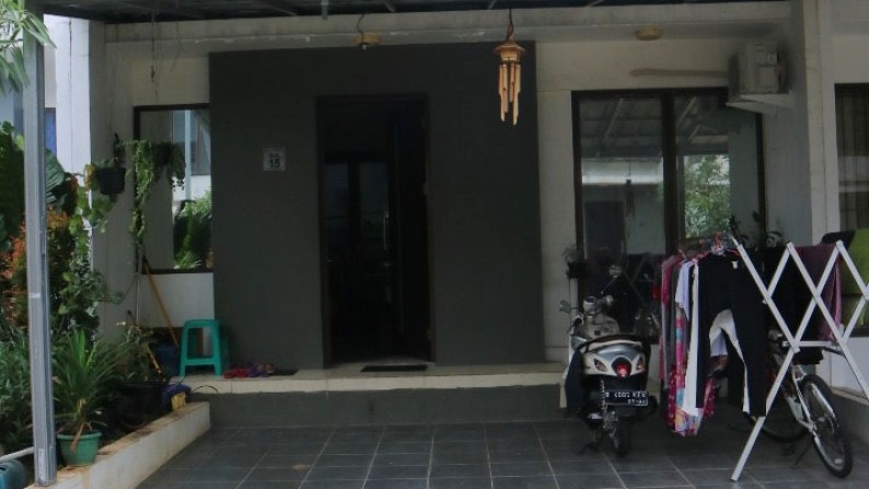 Rumah Nyaman dan Siap Huni di Kawasan Cluster Viola Residence, Serpong