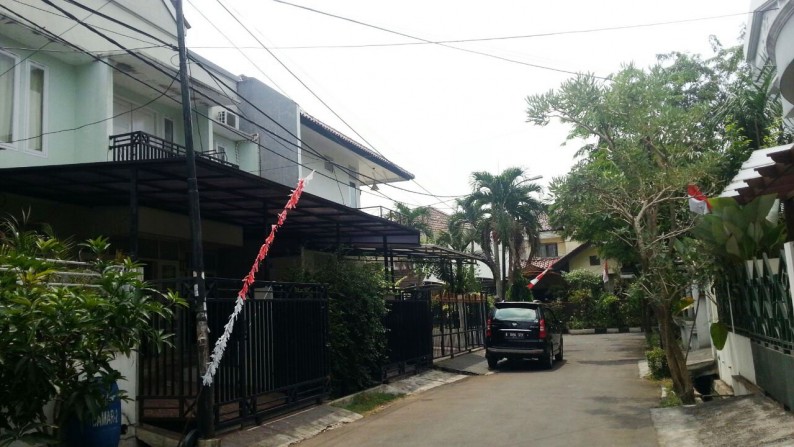 Rumah Bagus Di Camar, Bintaro Jaya Sektor 3